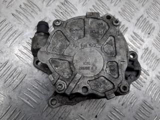 насос вакуумный Skoda Octavia 2 поколение (A5) 2008, 2.0 л., TDi, 03L145100