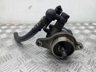 насос гидроусилителя руля Nissan X-Trail T30 2002, 2.2 л., DCi, 4U105-B