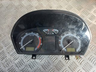 щиток приборов (приборная панель) Skoda Fabia 1 поколение (6Y) [рестайлинг] 2004, 1.4 л., бензин, 88311298