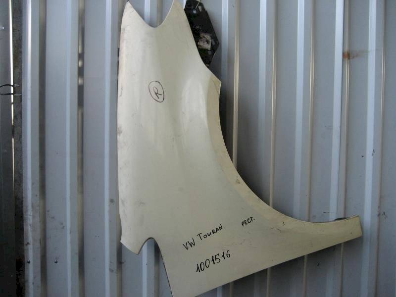 крыло переднее правое Volkswagen Touran 1 поколение 2004 - фото №1