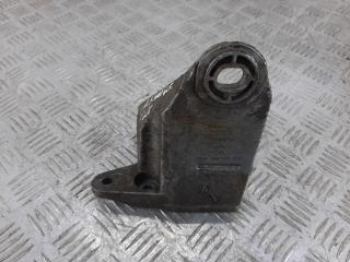 кронштейн КПП Audi A6 C5 [рестайлинг] 2004, 2.5 л., AYM, дизель, 6МКПП, универсал, 8D0399114AB