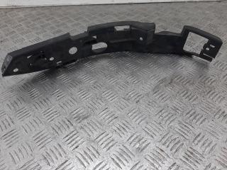 крепление бампера Volkswagen Touareg 1 поколение 2004, 7L6807184C