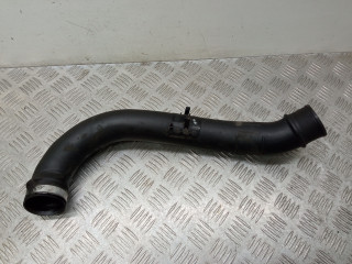 патрубок интеркулера Volvo V40 1 поколение [рестайлинг] 2001, 1.9 л., DCi, дизель, 30621301