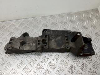 кронштейн компрессора кондиционера Volkswagen Sharan 1 поколение [2-й рестайлинг] 2004, 1.9 л., TDi, R045903143C