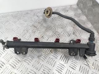 топливная рампа Volvo V40 1 поколение [2-й рестайлинг] 2004, 2.0 л., 9202510