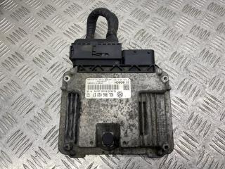 блок управления двигателем Skoda Superb 2 поколение 2012, 2.0 л., TDi, 03L906018EF
