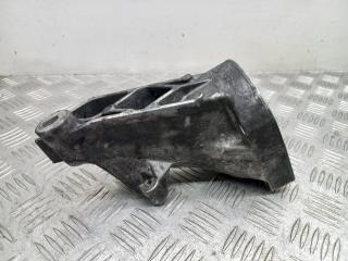 кронштейн двигателя Mercedes-Benz C-Класс W203/S203/CL203 2001, 2.2 л., CDi, A6112230704