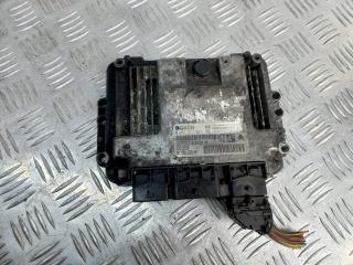 блок управления двигателем Peugeot 206 1 поколение 2002, 1.6 л., HDi, 281011628