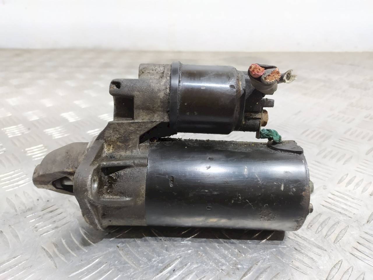 стартер Opel Omega B 1999, 3.2 л., i, бензин, 0001115012 - фото №1