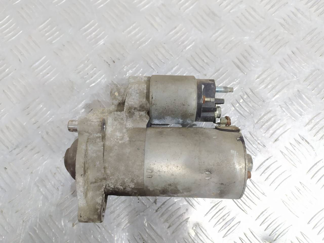 стартер Peugeot 307 1 поколение 2003, 1.4 л., i, бензин, -, 0001112041 - фото №1