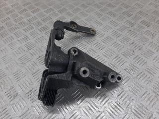 кронштейн генератора Ford Mondeo 3 поколение 2003, 2.0 л., дизель, XS7E-10039-BA