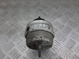 подушка крепления двигателя Volkswagen Passat B5 1999, 1.8 л., Ti, бензин, -, 8D0199379J