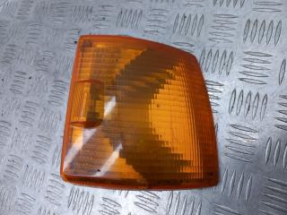 поворотник правый Volkswagen Transporter T4 1998, 701953050B