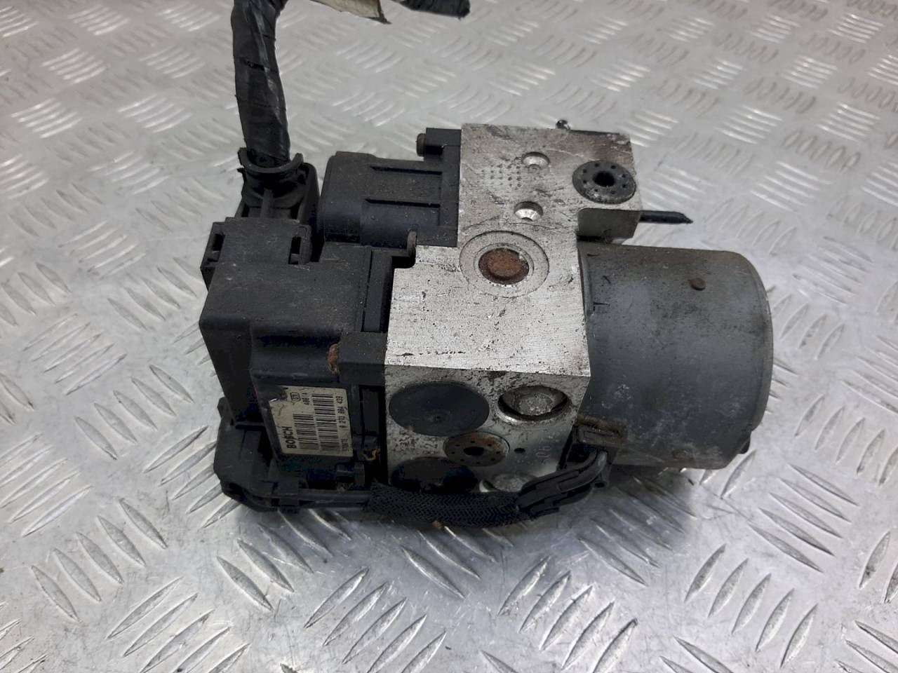 блок ABS Citroen Berlingo 1 поколение (M49) 2002, -, 9635756480 - фото №1