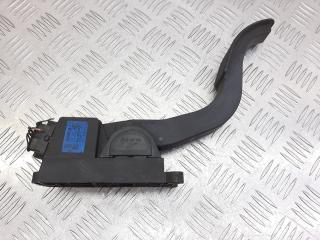 педаль Kia Carnival 1 поколение [рестайлинг] 2005, 2.9 л., CRDi, 281002541