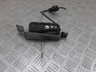 насос (моторчик) омывателя фар Volvo V70 2 поколение 2005, 2.4 л., D 5244 T, дизель, МКПП, универсал