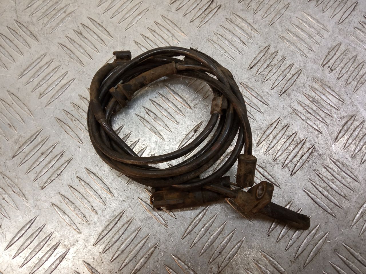 датчик ABS Ford Transit 7 поколение 2009, 2.2 л., P8FA, дизель, 5МКПП, микроавтобус - фото №1