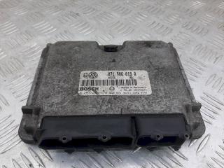 блок управления двигателем Volkswagen Bora 1 поколение 1999, 2.3 л., i, бензин, -, 071906018R