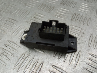 блок реле Mercedes-Benz Atego 1 поколение 2003, 4.2 л., OM 904.922, дизель, МКПП, 0295459228