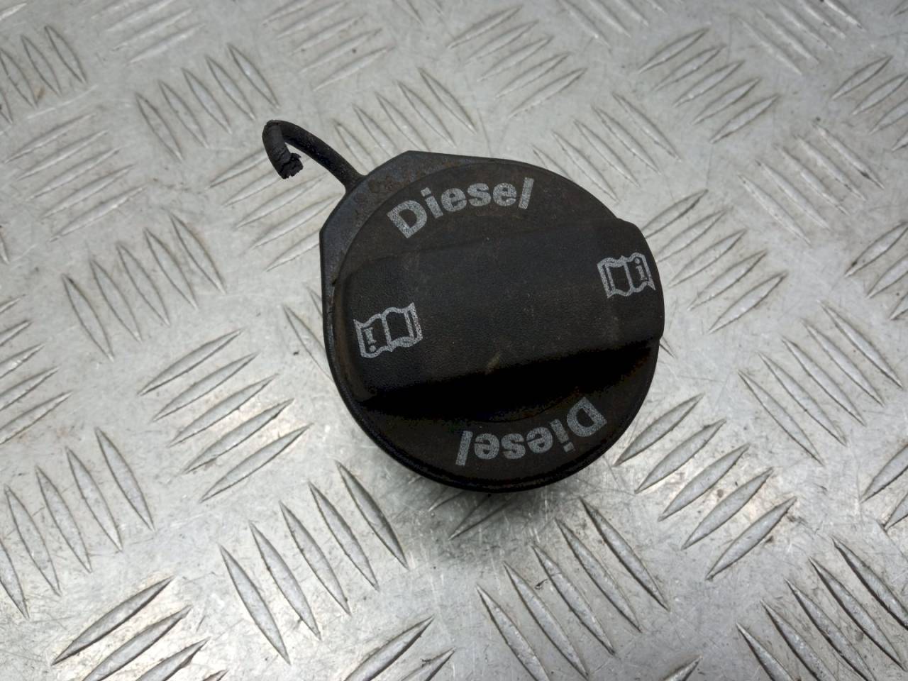 лючок топливного бака Audi A6 4F/C6 2007, 3.0 л., TDi, 1J0201553AC - фото №1