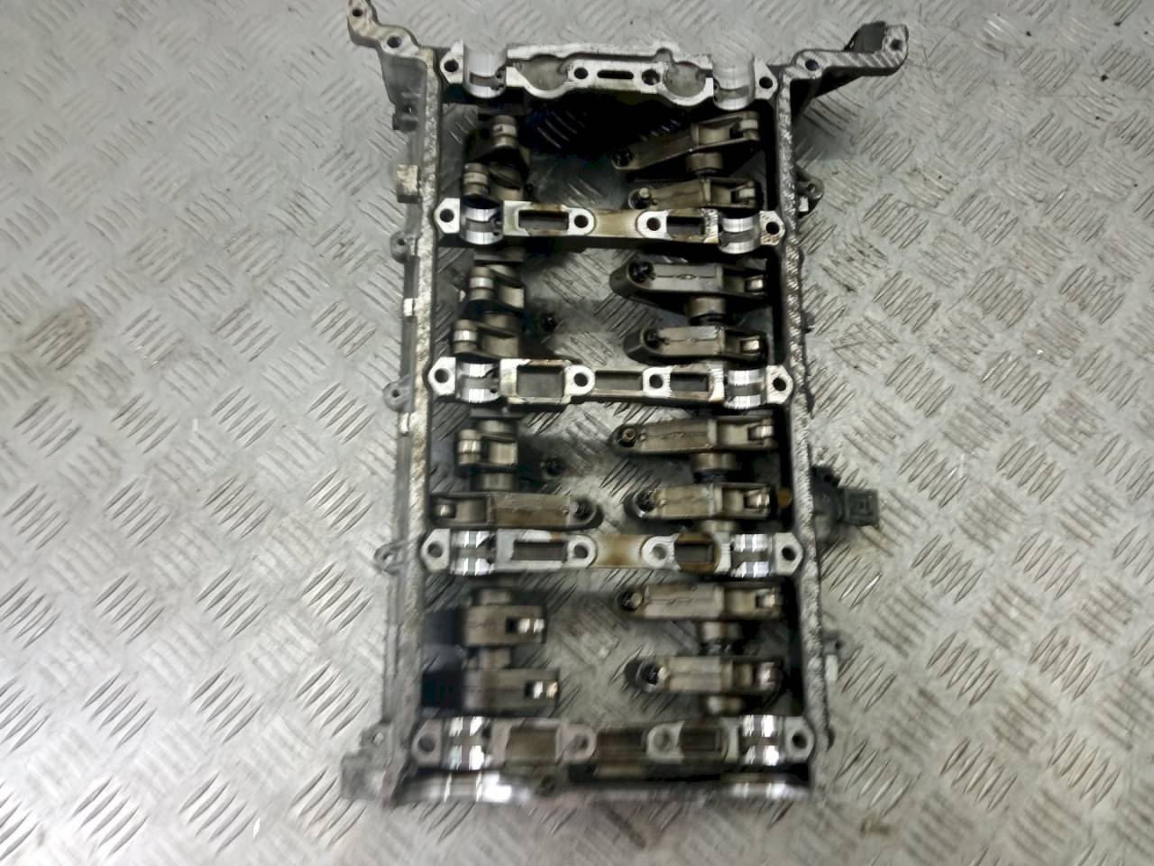 постель распредвала (бугель) Ford Transit 6 поколение 2006, 2.0 л., TDCi, 2S7Q-6K537-AC - фото №1