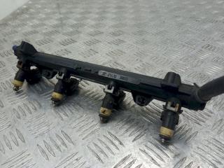 топливная рампа Volkswagen Polo 4 поколение 2003, 1.4 л., i, 36133320