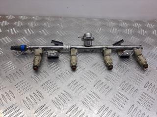 топливная рампа Mazda 6 GG 2004, 2.0 л., i, 4M8G-9D280-AA