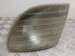 поворотник левый Mercedes-Benz Vito W638 1999