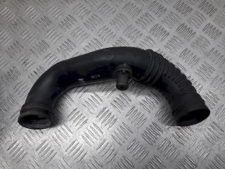 патрубок воздушного фильтра Fiat Punto 2 поколение [рестайлинг] 2006, 1.4 л., i, 46826960