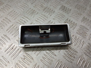 пепельница Audi A8 D2/4D [рестайлинг] 1999