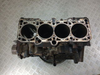 блок цилиндров Skoda Octavia 1 поколение (A4) [рестайлинг] 2000, 2.0 л., i, бензин, APK