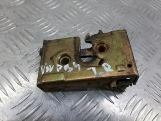 замок двери задней правой Volkswagen Passat B4 1996, -