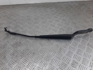 щеткодержатель (поводок стеклоочистителя, дворник) Renault Espace 4 поколение 2006, 8200014896E