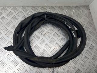 уплотнитель двери Volkswagen Touareg 1 поколение 2005