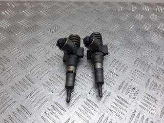 форсунка Volkswagen Touran 1 поколение 2006, 2.0 л., TDi, 03G130073G