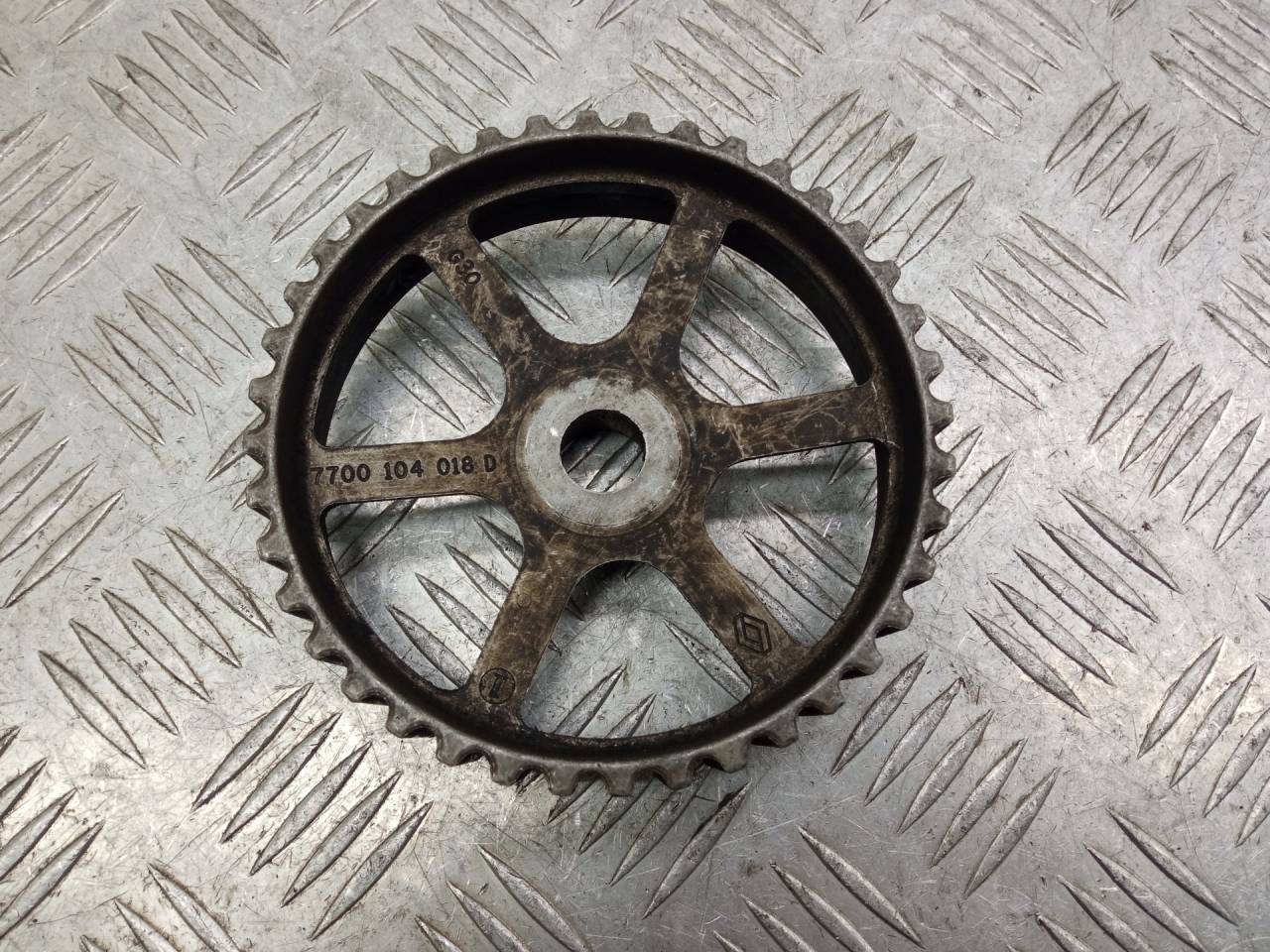 звездочка ТНВД Renault Laguna 2 поколение 2002, 1.9 л., дизель, 7700104018D - фото №1