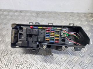 блок предохранителей Volvo V70 2 поколение 2005, 2.4 л., D 5244 T, дизель, МКПП, универсал, 9494210