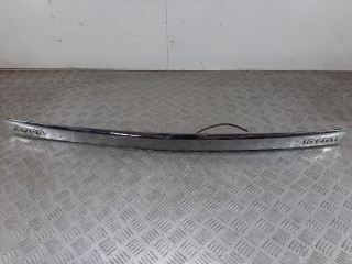 кнопка открытия багажника Opel Zafira 2 поколение (B) [рестайлинг] 2008