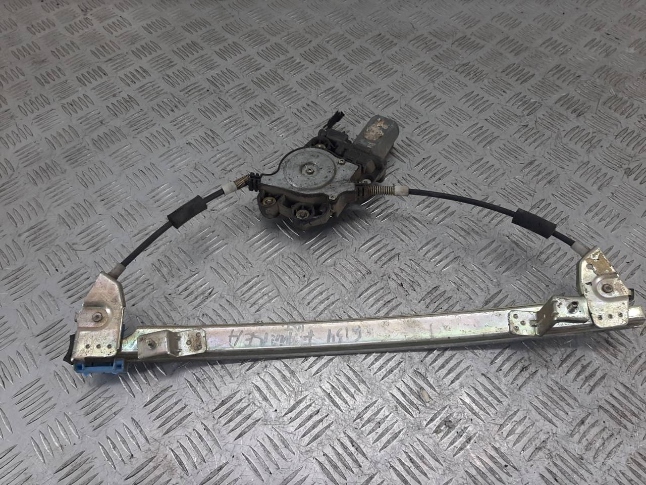 стеклоподъемник электрический передний правый Fiat Marea 1 поколение 1999 - фото №1