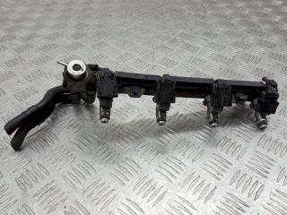 топливная рампа Volkswagen Golf 4 поколение 1999, 1.4 л., i, 036133319B