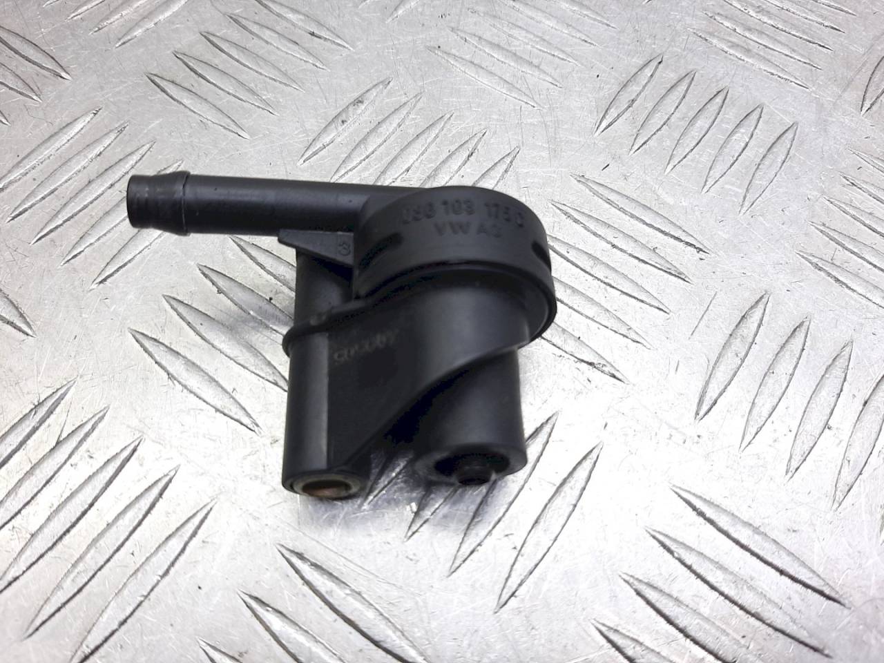 электромагнитный клапан Volkswagen Polo 4 поколение 2003, 1.4 л., i, 036103175C - фото №1