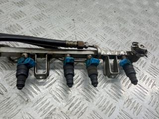 топливная рампа Volkswagen Passat B5 2000, 1.8 л., i, 06B133317A