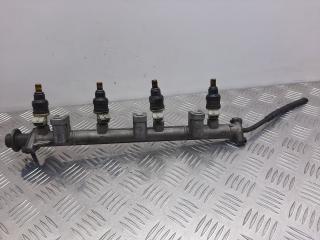 топливная рампа Kia Joice 1 поколение 2001, 2.0 л., i