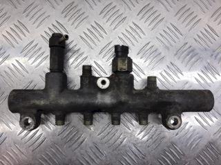 топливная рампа Mazda 6 GG 2004, 2.0 л., TD