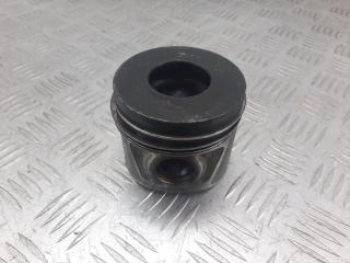 поршень Volkswagen Passat B6 2008, 2.0 л., TDi, 7901J