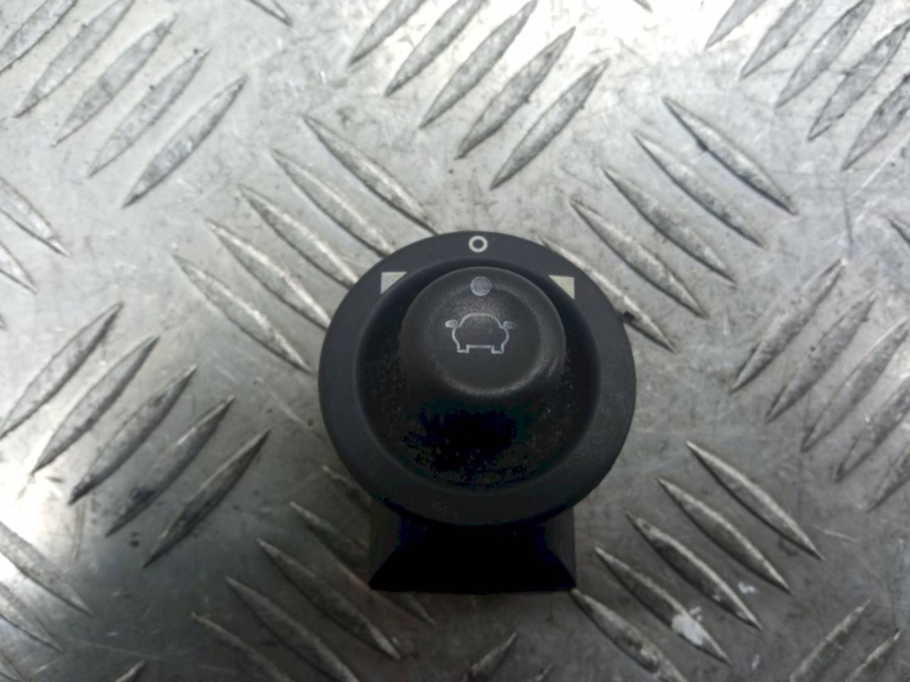 джойстик регулировки зеркал Ford Transit Connect 1 поколение 2004, 93BG17B676BB - фото №1