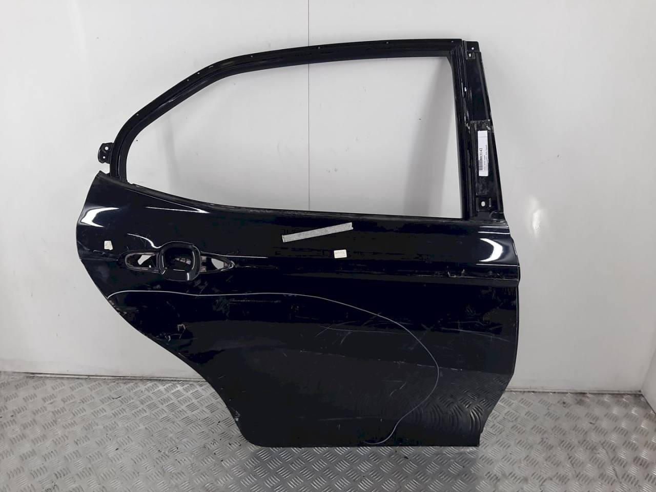 дверь задняя правая Toyota Camry XV70 2020, 6700306320 - фото №1