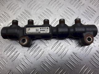 топливная рампа Ford Focus 1 поколение 2001, 1.6 л., TDCi, 9654592680