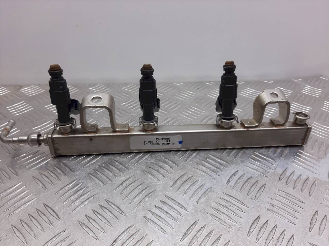 топливная рампа Ford Focus 2 поколение 2006, 2.0 л., i, 4M5G-9D280-D8 - фото №1