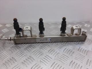 топливная рампа Ford Focus 2 поколение 2006, 2.0 л., i, 4M5G-9D280-D8